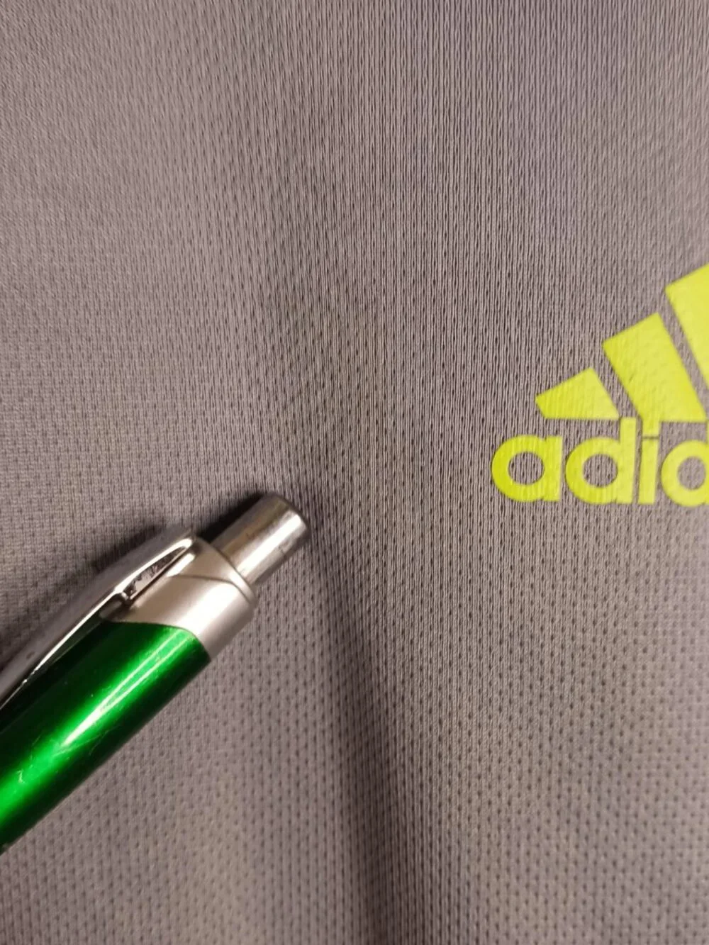 Adidas Mens Large T Shirt Gray Short Sleeve Moisture Wicking Work Shirt (Read)